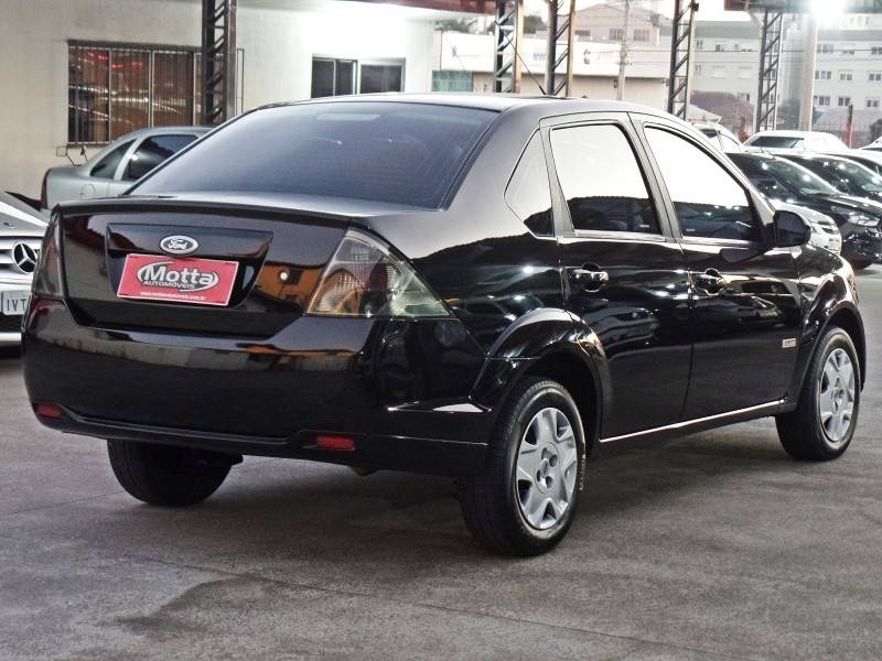 FORD - FIESTA - 2013/2013 - Preta - R$ 37.800,00