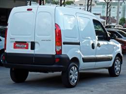 RENAULT - KANGOO - 2015/2016 - Branca - R$ 47.800,00