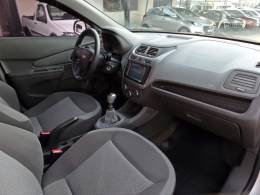 CHEVROLET - COBALT - 2015/2015 - Prata - R$ 47.800,00