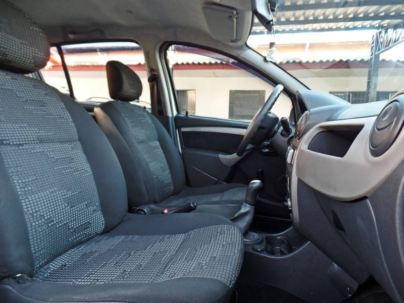 RENAULT - SANDERO - 2009/2010 - Prata - R$ 27.800,00