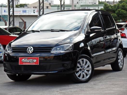 VOLKSWAGEN - FOX - 2009/2010 - Preta - R$ 29.800,00