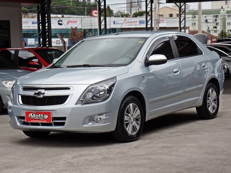 CHEVROLET - COBALT - 2012/2013 - Prata - R$ 44.800,00