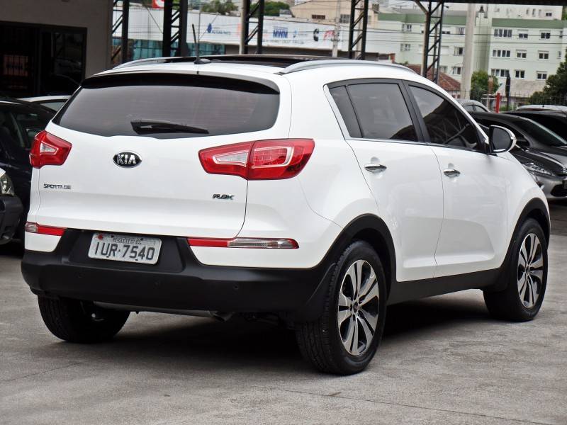 KIA MOTORS - SPORTAGE - 2013/2014 - Branca - R$ 86.800,00