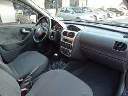 CHEVROLET - CORSA - 2009/2010 - Vermelha - R$ 31.800,00
