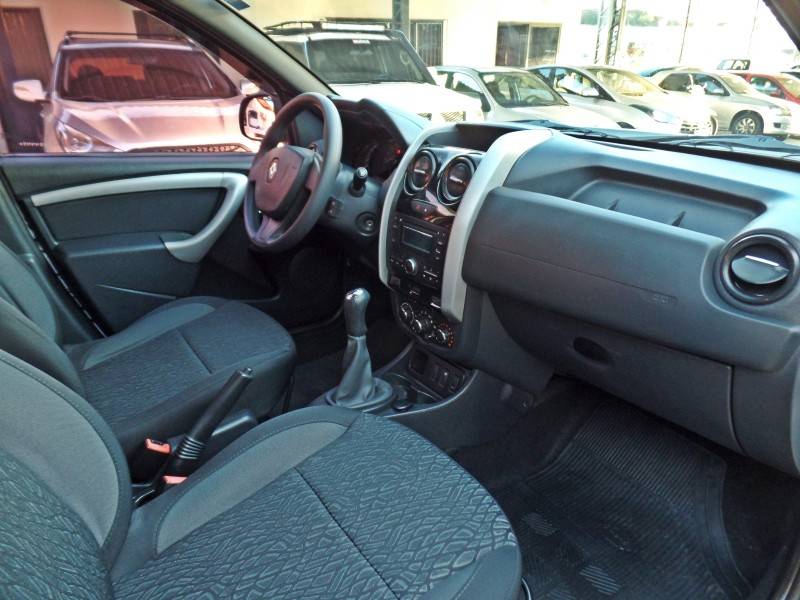 RENAULT - OROCH - 2016/2016 - Branca - R$ 69.800,00