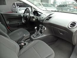 FORD - FIESTA - 2014/2015 - Branca - R$ 47.800,00
