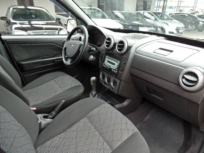 FORD - ECOSPORT - 2011/2011 - Preta - R$ 41.800,00