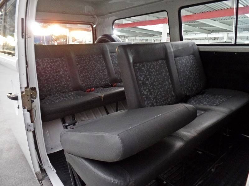 VOLKSWAGEN - KOMBI - 2011/2012 - Branca - R$ 52.800,00