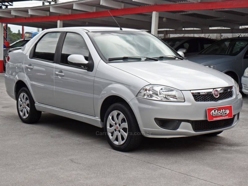 FIAT - SIENA - 2015/2015 - Prata - R$ 39.800,00
