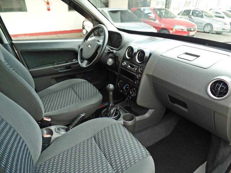 FORD - ECOSPORT - 2006/2006 - Prata - Sob Consulta