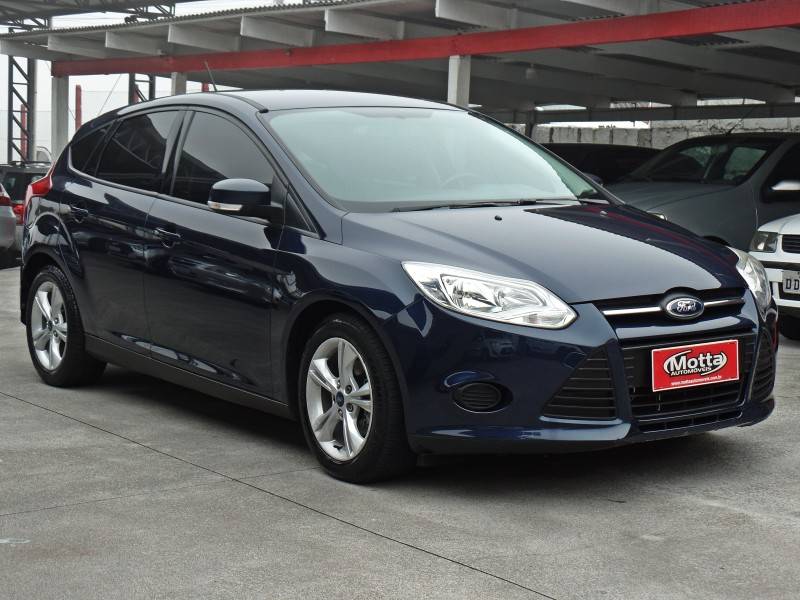 FORD - FOCUS - 2013/2014 - Azul - R$ 52.800,00