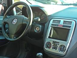 FIAT - PUNTO - 2011/2011 - Preta - Sob Consulta