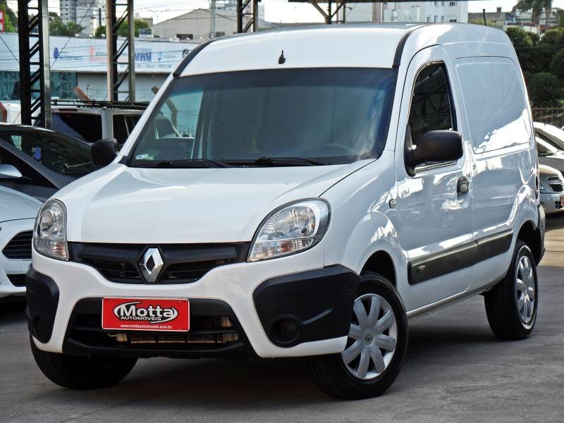 RENAULT - KANGOO - 2015/2016 - Branca - R$ 47.800,00