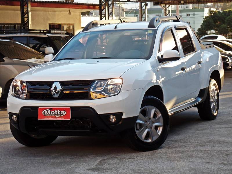 RENAULT - OROCH - 2016/2016 - Branca - R$ 69.800,00