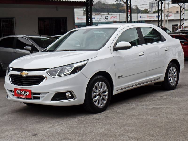 CHEVROLET - COBALT - 2017/2018 - Branca - R$ 62.800,00