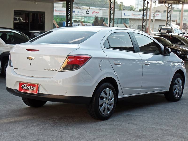 CHEVROLET - PRISMA - 2014/2015 - Branca - R$ 49.900,00