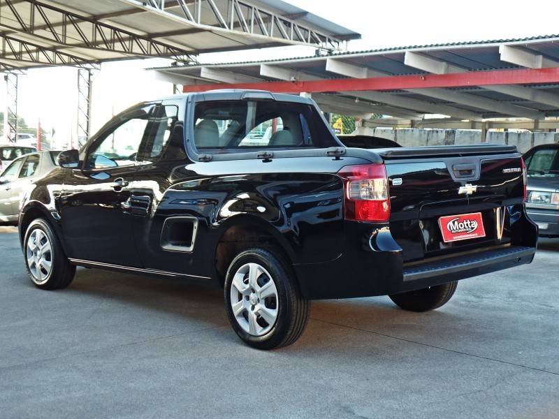 CHEVROLET - MONTANA - 2016/2017 - Preta - R$ 51.800,00