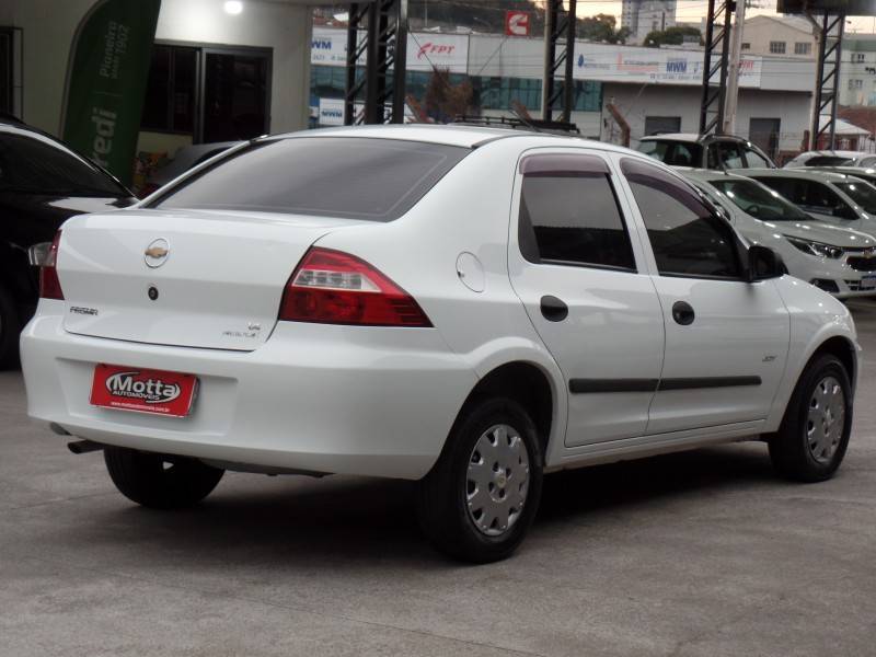 CHEVROLET - PRISMA - 2007/2008 - Branca - R$ 25.800,00