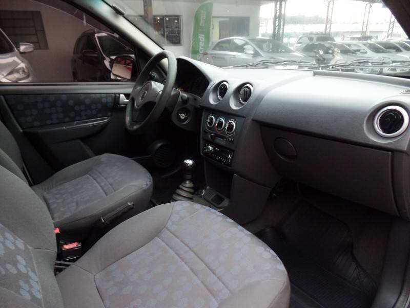 CHEVROLET - PRISMA - 2007/2008 - Branca - R$ 25.800,00