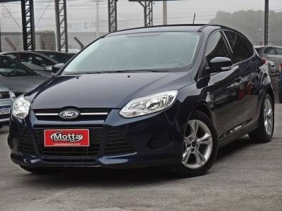 FORD - FOCUS - 2013/2014 - Azul - R$ 52.800,00