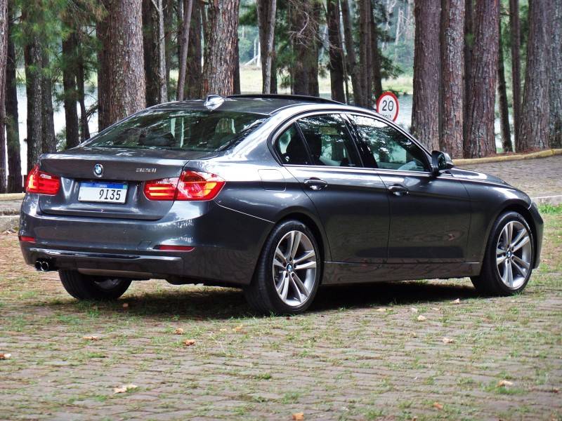 BMW - 328I - 2015/2015 - Cinza - R$ 135.800,00