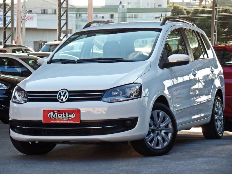 VOLKSWAGEN - SPACEFOX - 2012/2013 - Branca - R$ 44.800,00