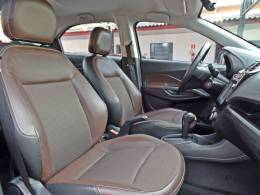 CHEVROLET - COBALT - 2018/2019 - Branca - R$ 63.800,00