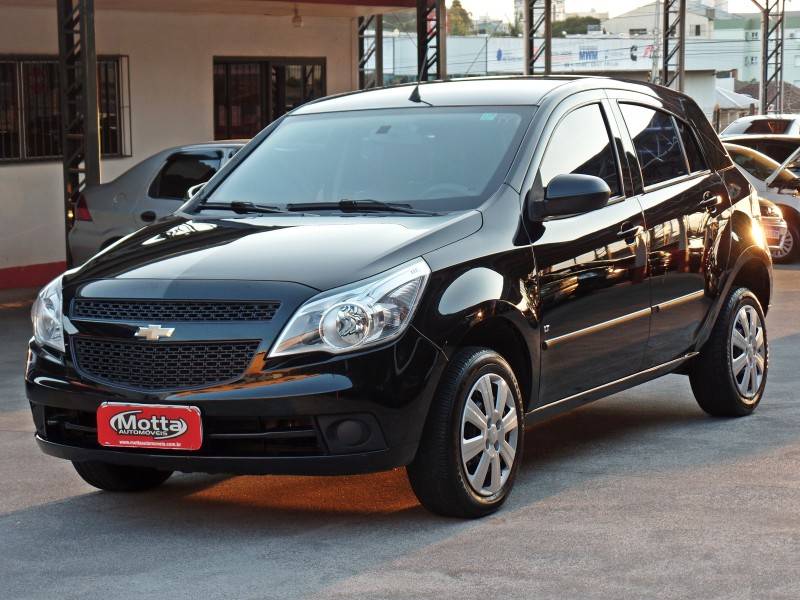 CHEVROLET - AGILE - 2010/2011 - Preta - R$ 35.800,00