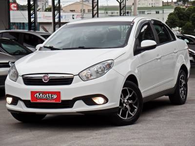 FIAT - GRAND SIENA - 2016/2016 - Branca - R$ 43.800,00