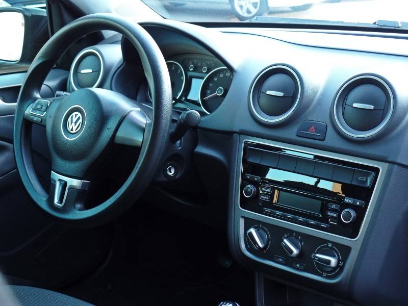 VOLKSWAGEN - GOL - 2013/2014 - Preta - Sob Consulta